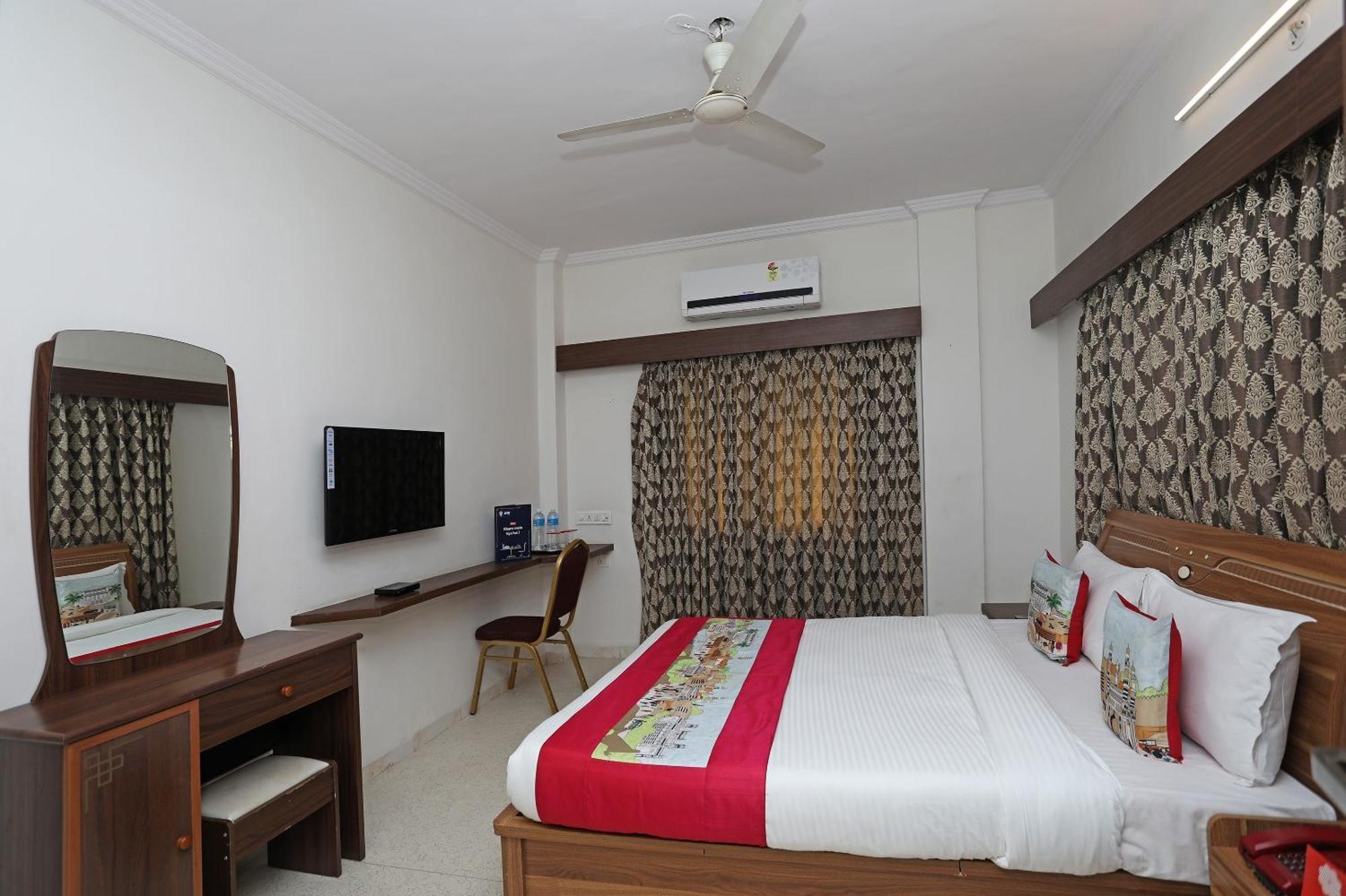 Hotel O 10671 Hotel Sai Prem Нашик Екстер'єр фото